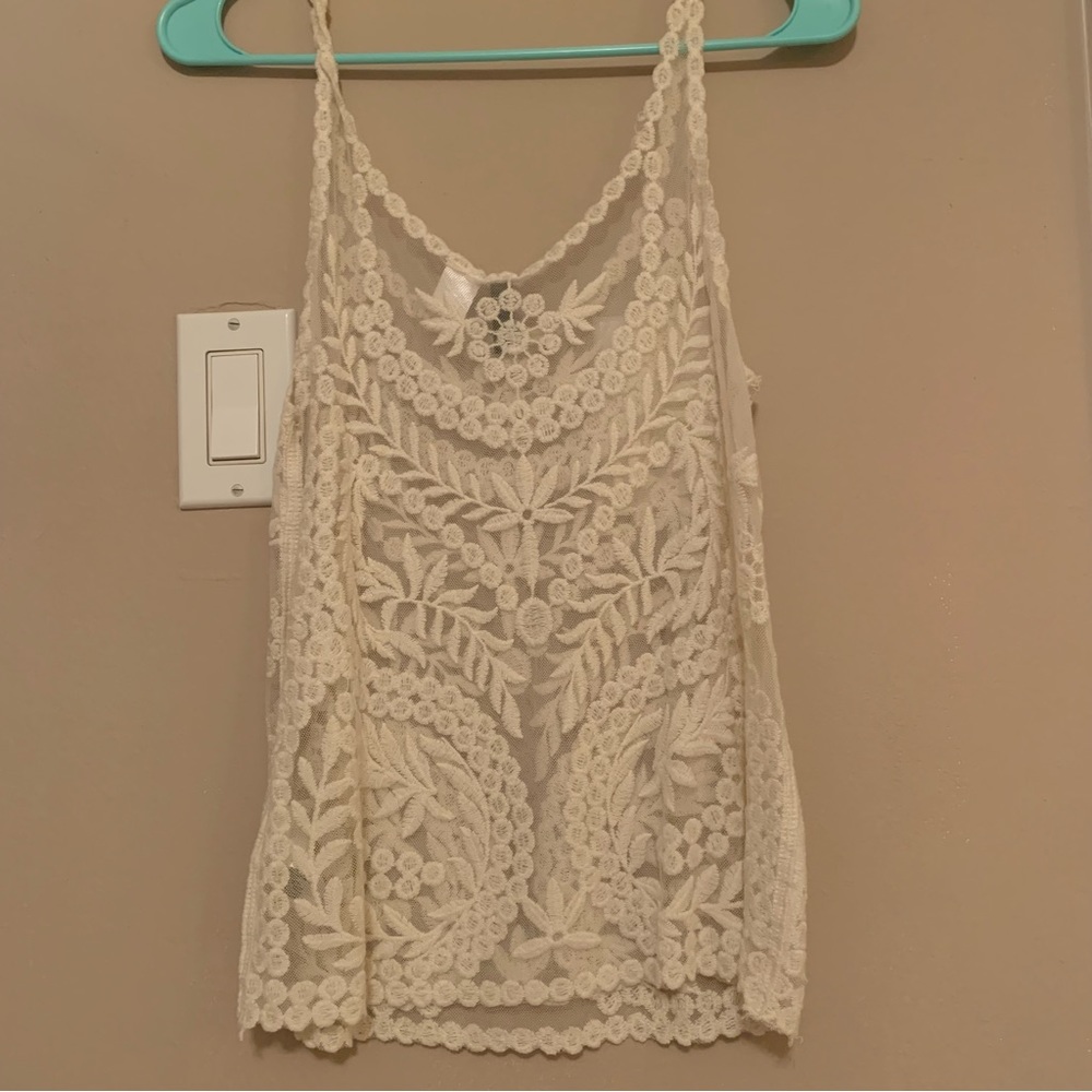 Cream Lace Tank-top
